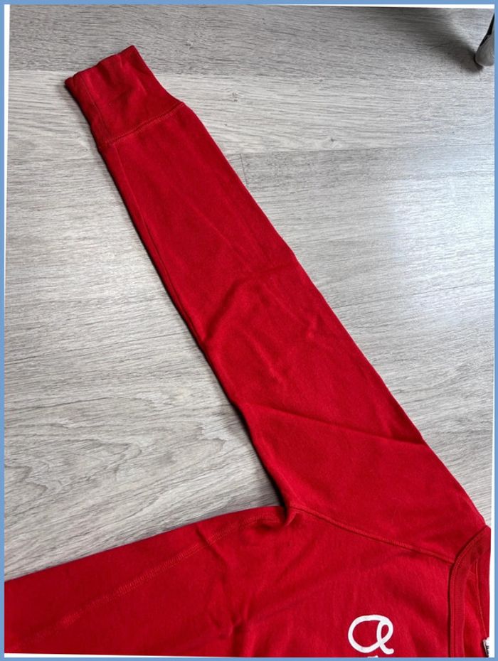 Pull GAP Rouge avec logo brodé Taille S - photo numéro 11