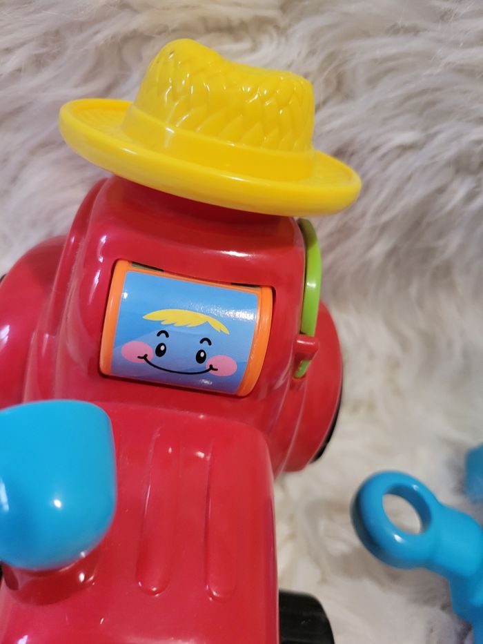 Tracteur et ses chevres - photo numéro 10