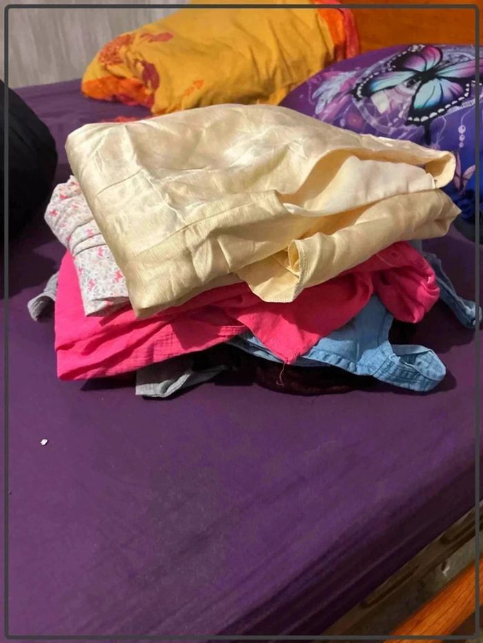 Lot revendeur toute taille 40vetements en parfait état certains neuf avec étiquette - photo numéro 2