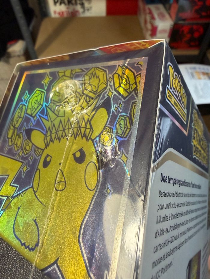 Etb Pokémon étincelles déferlante EV8 (défaut) - photo numéro 8