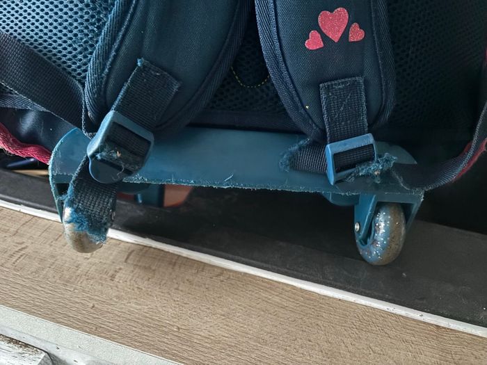 Cartable à roulettes - photo numéro 2