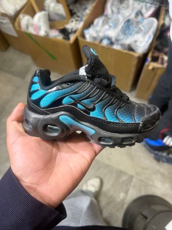 Tn noire et bleu taille 35