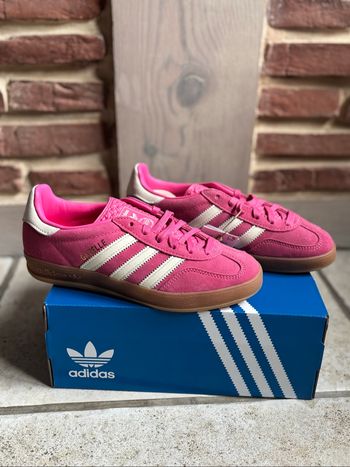 Adidas Gazelle indoor rose taille 36 2/3