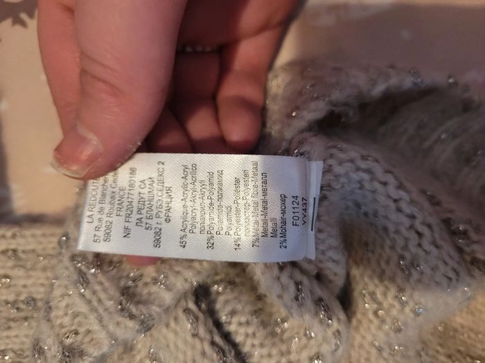 Pull col roulé Beige avec mailles en fil doré
la redoute T42/44 - photo numéro 6