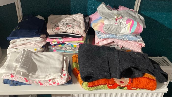 Lot vêtements fille 12 mois