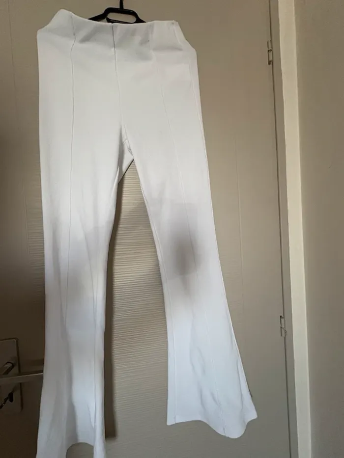 Pantalon blanc moulant – MISU – Taille M