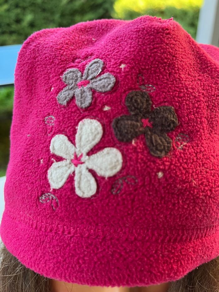 2 bonnets 3 à 5 ans - photo numéro 3