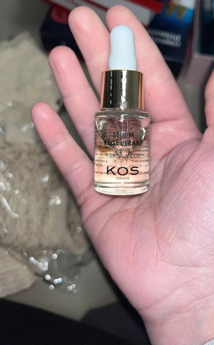 Lot de sérum régénérant KOS neuf - photo numéro 2