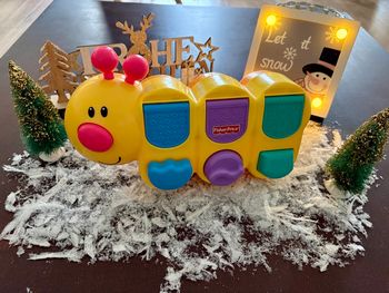 🐛 Jouet d’éveil Fisher-Price Pop-up – 3 personnages