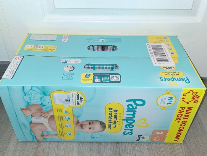 Pampers premium protection taille 3 NEUF