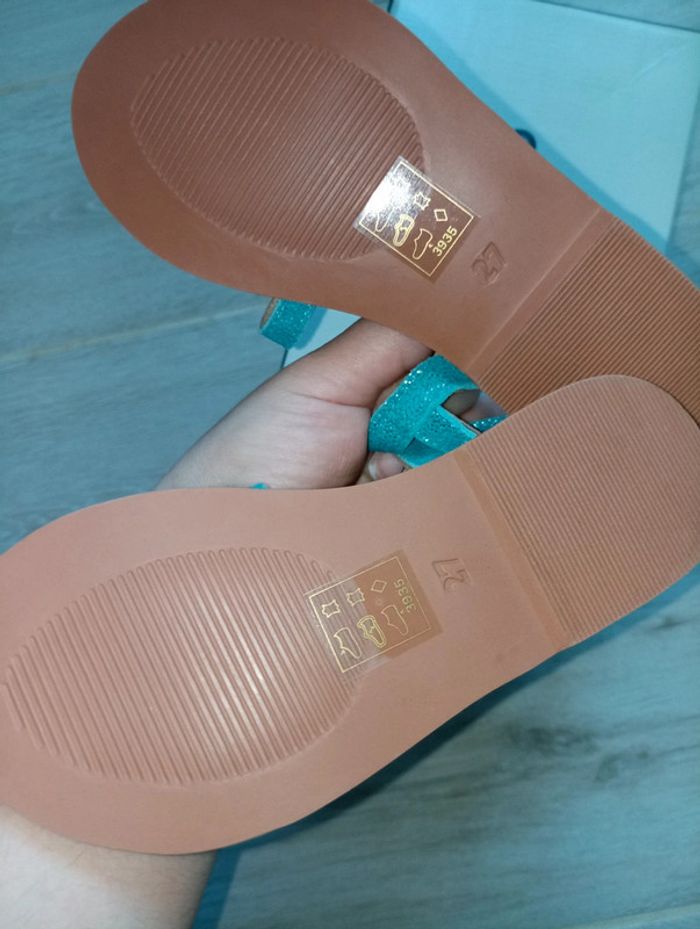 Paire de sandalette - photo numéro 4