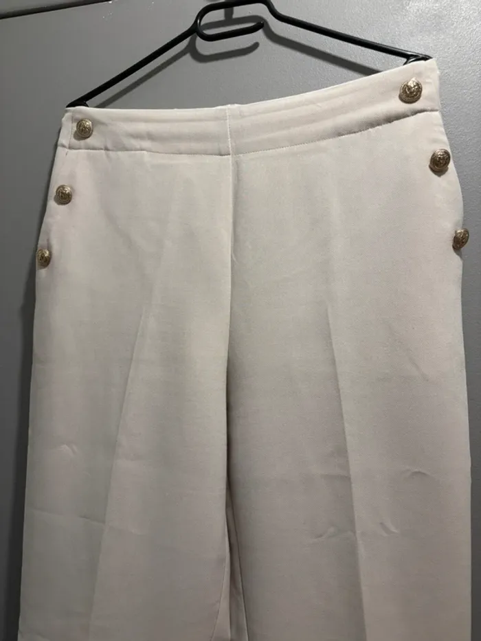 Pantalon beige Kiabi - photo numéro 2
