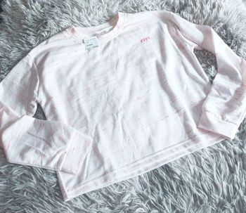 Magnifique pull rose pâle 💐