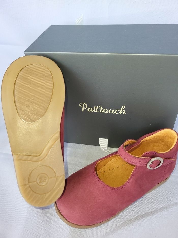 Chaussures charles IX fille en cuir nubucké framboise Point 23 Made in France 🇨🇵 - photo numéro 4