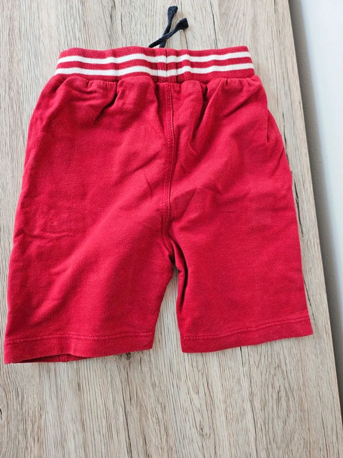 Short Elle est Où la Mer - photo numéro 2