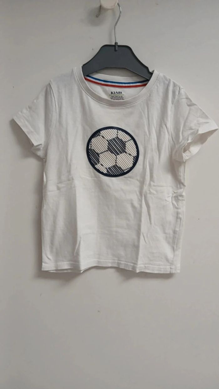 T shirt kiabi 4ans