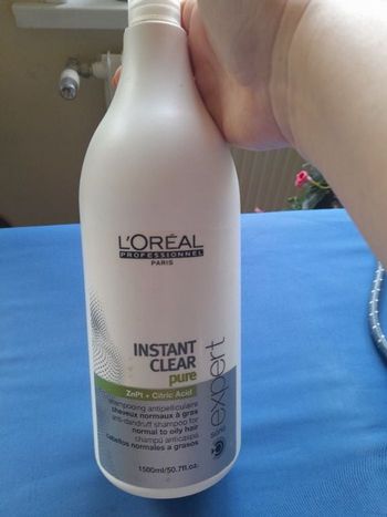 Flacon de shampoing Instant Clear de l'oréal professionnel, 1500 ml
