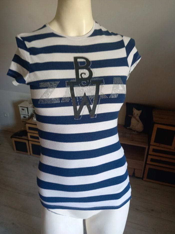Tee shirt imprimé taille S - photo numéro 2