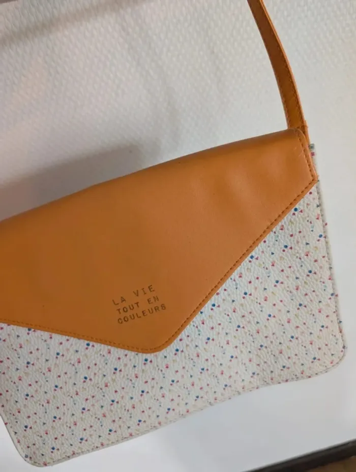 Pochette - Derrière la porte - photo numéro 2