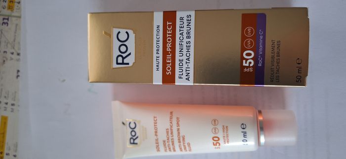 Fluide unificateur anti tâches brunes 50 ml 50 spf ROC