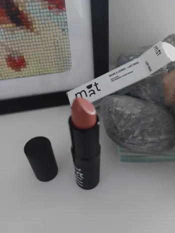 Rouge à lèvres Lady rose