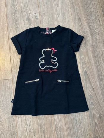 Robe lulu castagnette en 12 mois mais taille un peu petit