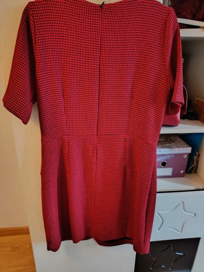 Robe rouge et noir T 42 - photo numéro 2