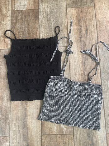 Lot de 2 crop top à bretelles noir et blanc