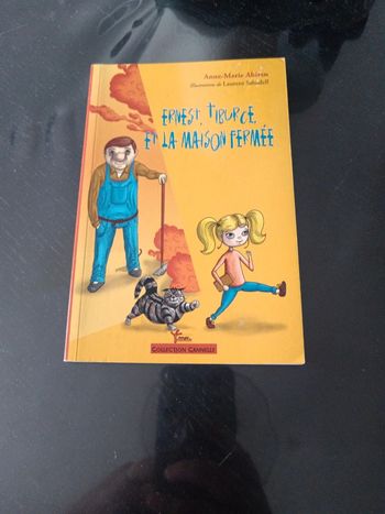 Livre Ernest tiburce et la maison fermée