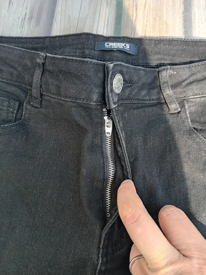Jean noir creeks taille 40 elastane pattes d'éléphants - photo numéro 4