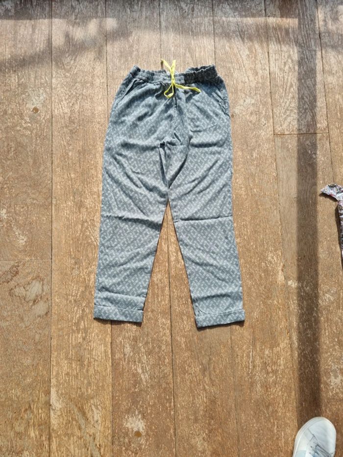 Lot de 2 Pantalons fluide 6/7 ans - photo numéro 6
