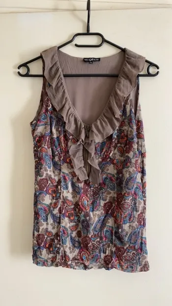 Blouse sans manches