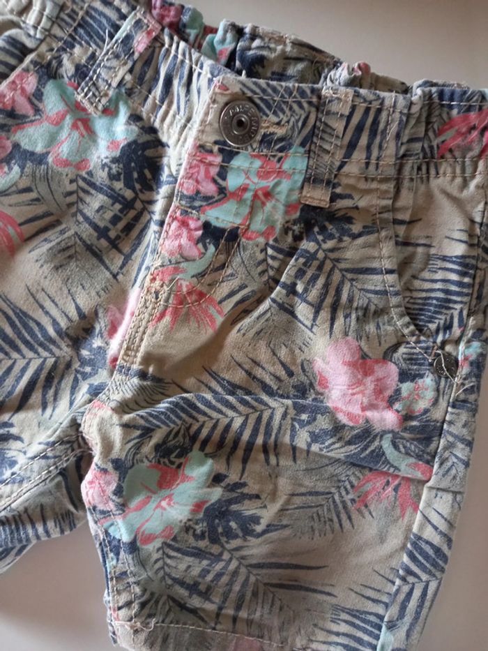 Short hawaiien tropical garçon 86 - photo numéro 2
