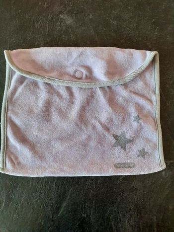 Trousse de soins bébé en velours neuve
