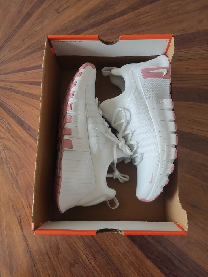 Baskets Nike free metcon 6 T 42 - photo numéro 6