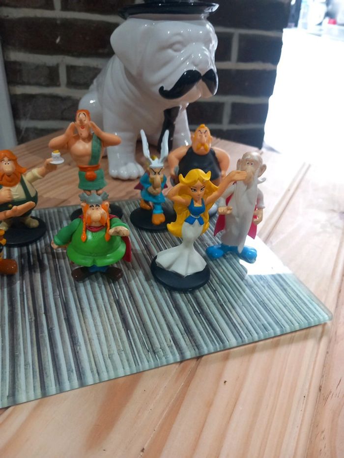 Lot de 10 Figurines asterix et obelix - photo numéro 3