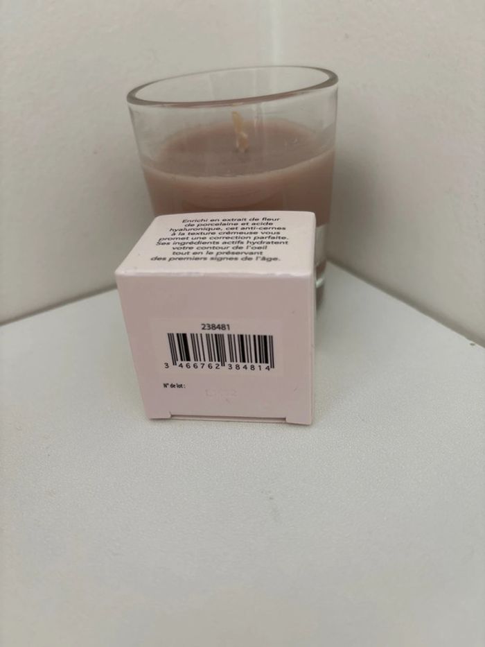 Anti-cernes Haute Couvrance Hydratant et anti-âge - photo numéro 5