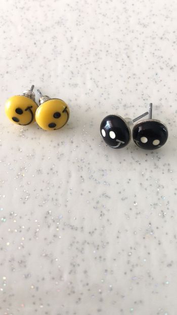 Lot de 2 paires de Boucles d’oreilles Smileys