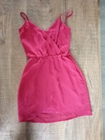 Robe taille s
