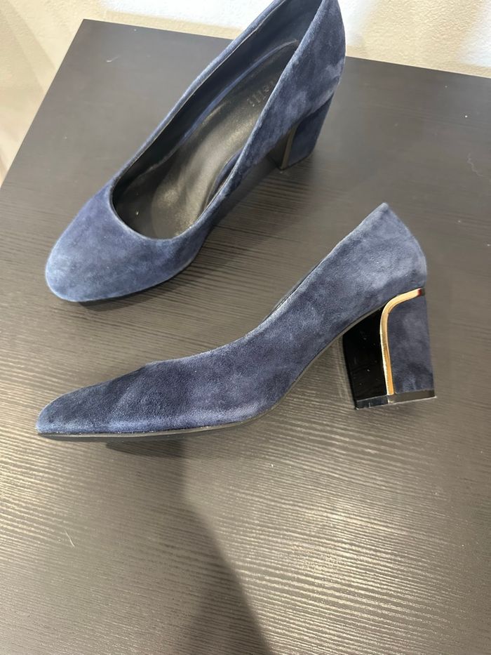 Escarpins en daim bleu marine Minelli - photo numéro 4