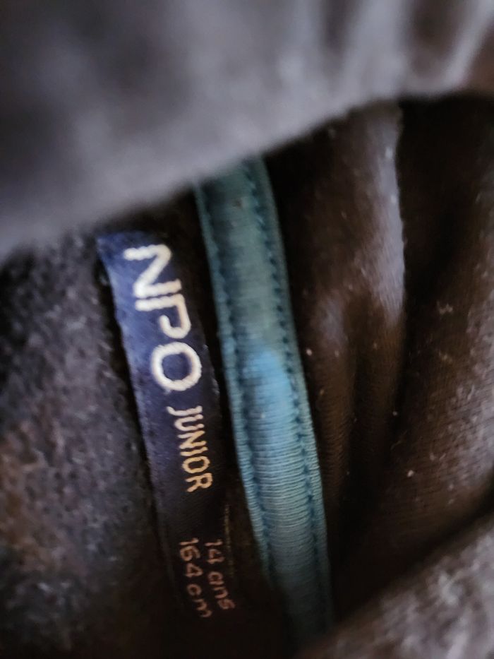 Lot deux pulls - photo numéro 3