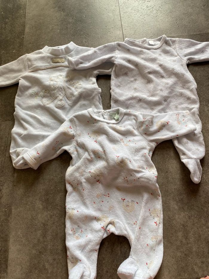 Lot de trois pyjamas velours naissance mixtes