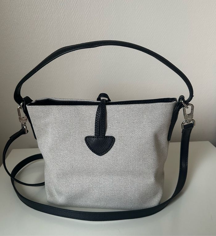 Sac à main avec bandoulière - photo numéro 3