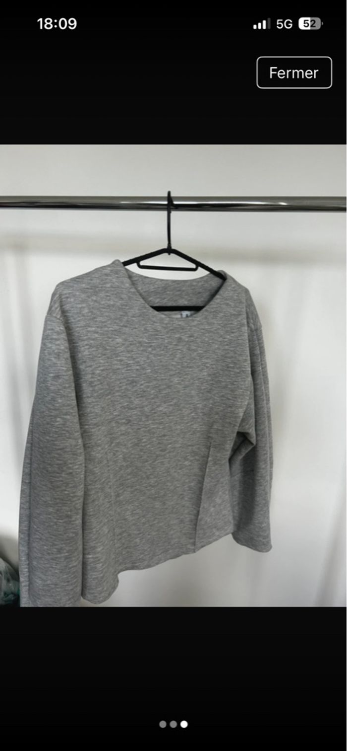 Pull gris - photo numéro 3