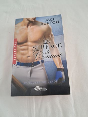 Livre la surface de contact de Jaci Burton