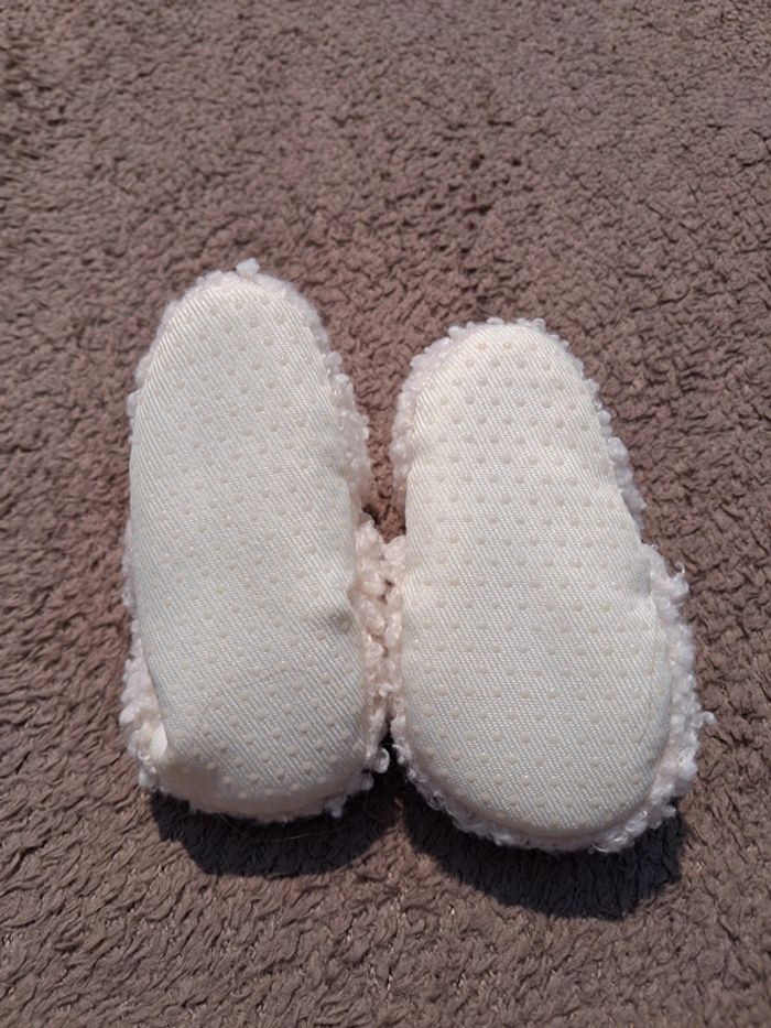 Chaussons bébé coeur - photo numéro 3