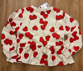 Sweat imprimé cœurs fille 6/8 ans