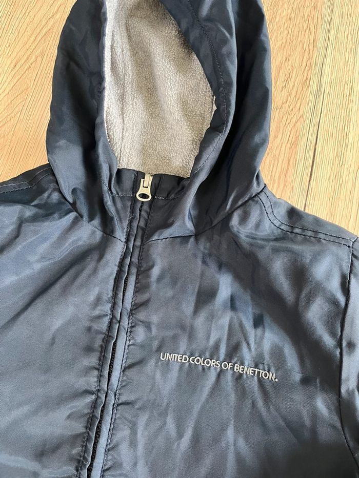 Veste polaire et imperméable Benetton taille 12 ans - photo numéro 2
