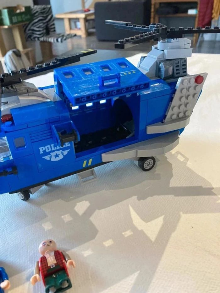 Hélicoptère de police playtive - photo numéro 4