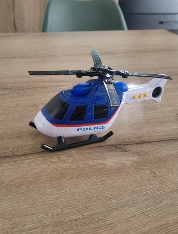 Hélicoptère de police sonore